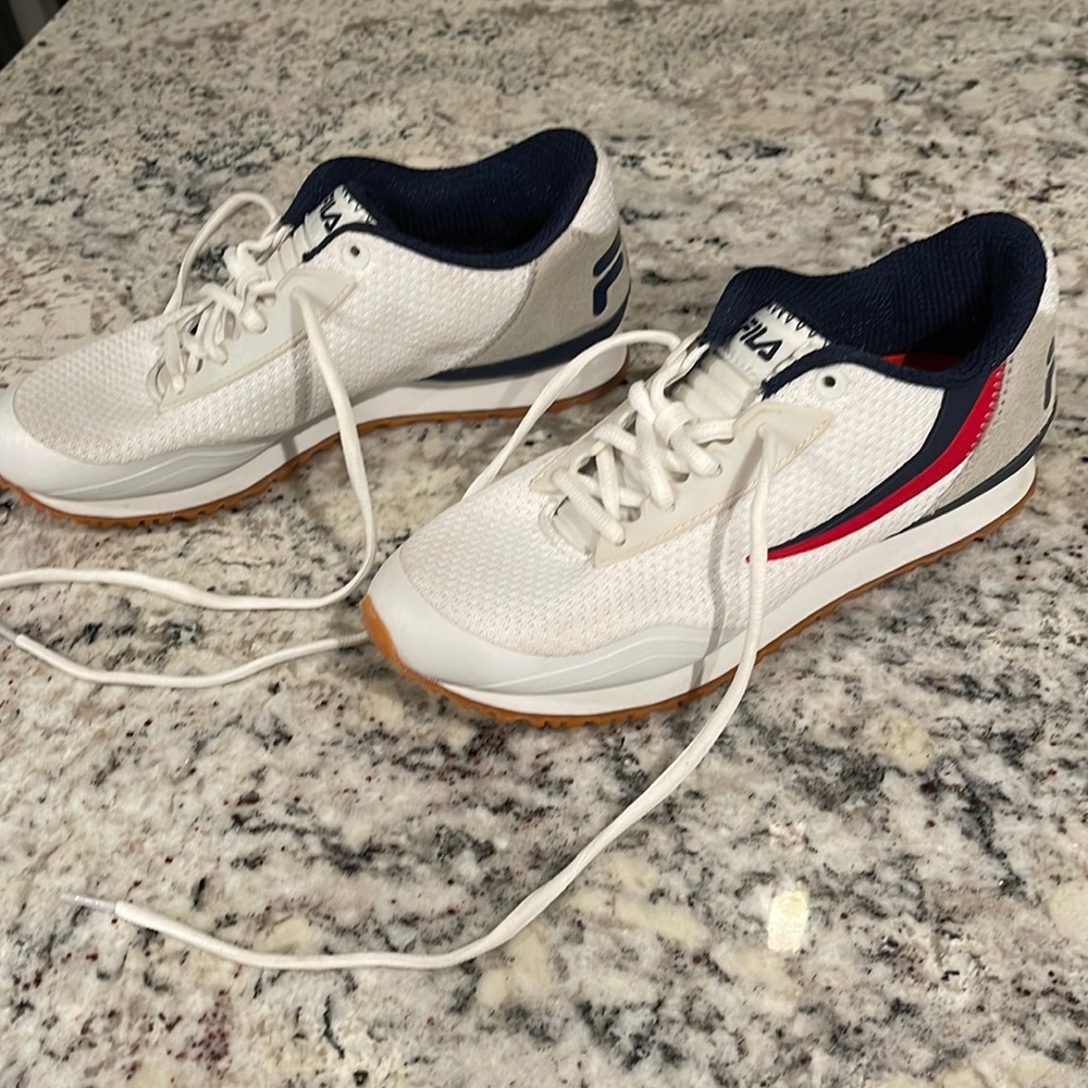 FILA- 8 1/2, RED WHITE AND BLUE